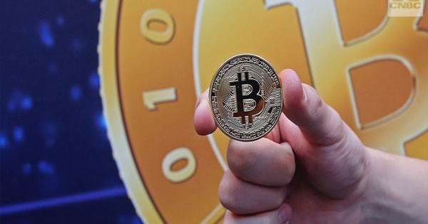 Nếu bitcoin đạt 6.000 USD: Mua hay không mua?