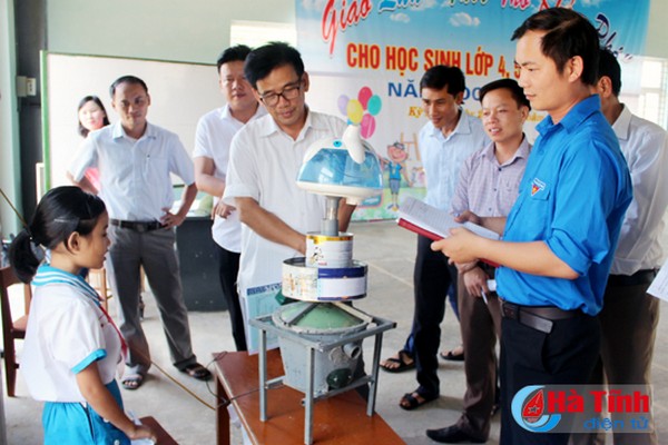 Huyện Kỳ Anh ( Hà Tĩnh) tổ chức cuộc thi sáng tạo khoa học kĩ thuật